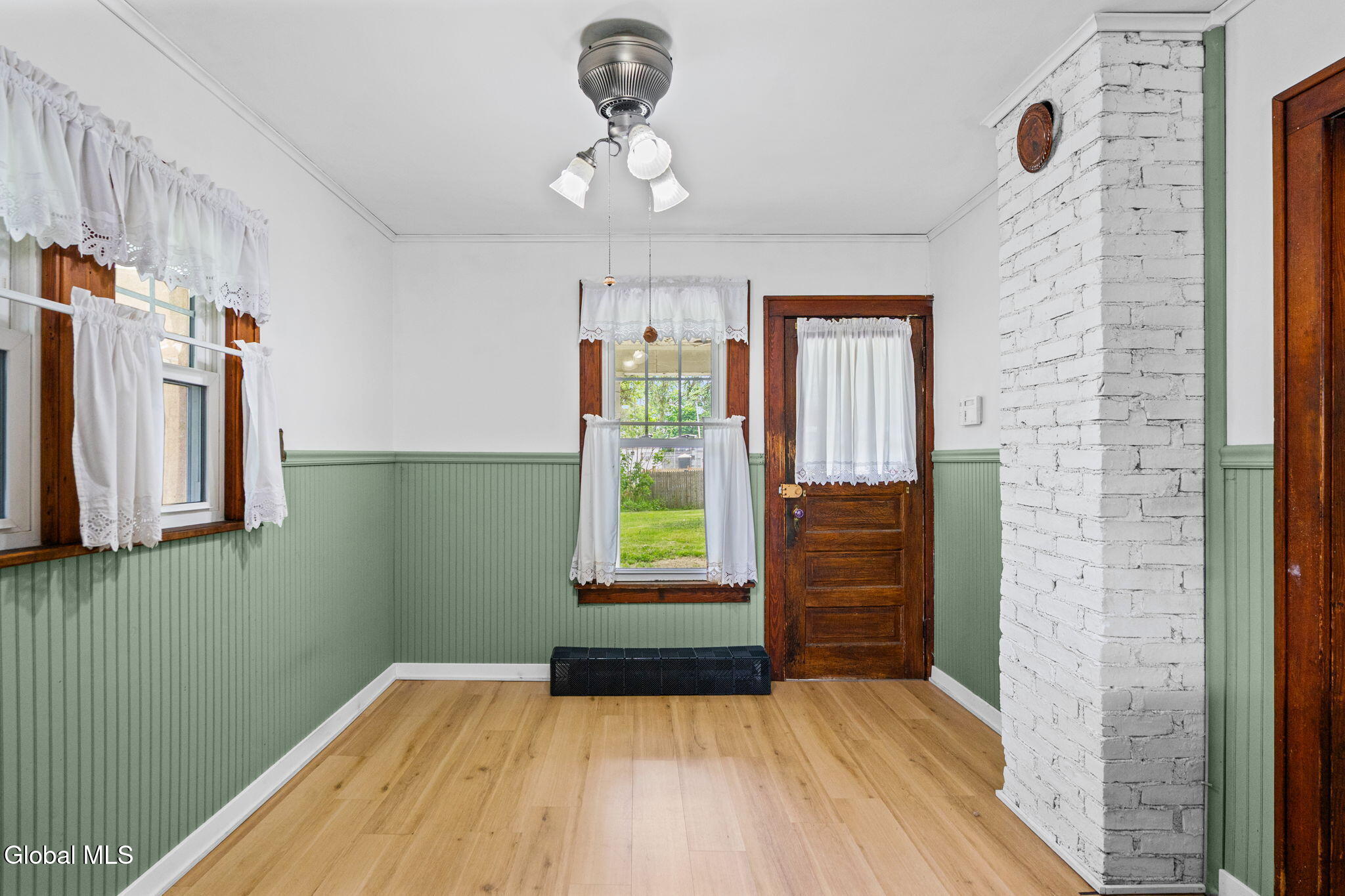 36 New Turnpike Road Troy NY 12182