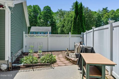 18 Mockingbird Lane Queensbury NY 12804