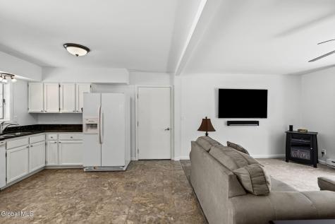 18 Mockingbird Lane Queensbury NY 12804