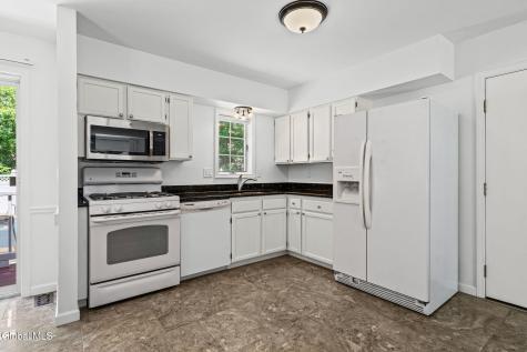18 Mockingbird Lane Queensbury NY 12804