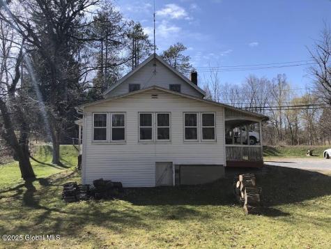 21920 Ny-22 Hoosick Falls NY 12090
