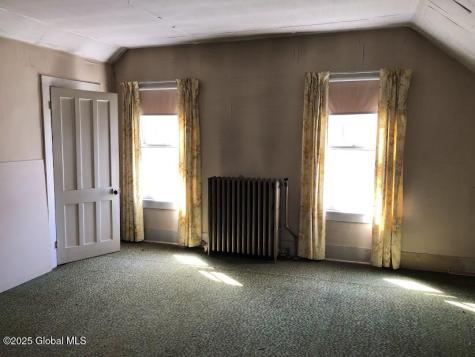 21920 Ny-22 Hoosick Falls NY 12090