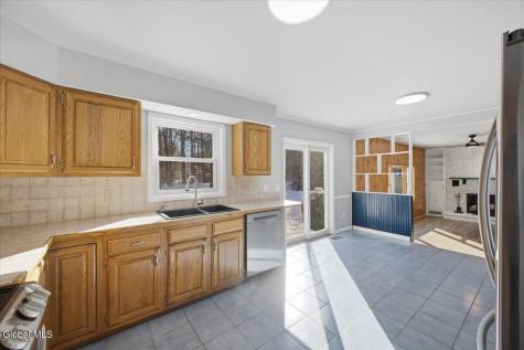 21 Pinewood Hollow Road Queensbury NY 12804