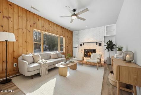 21 Pinewood Hollow Road Queensbury NY 12804