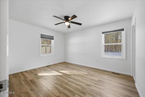 21 Pinewood Hollow Road Queensbury NY 12804