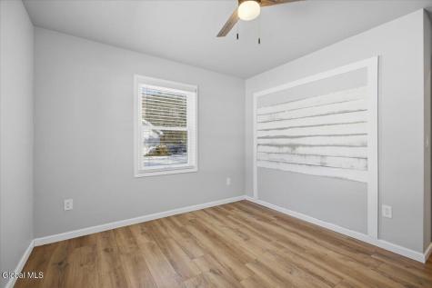 21 Pinewood Hollow Road Queensbury NY 12804