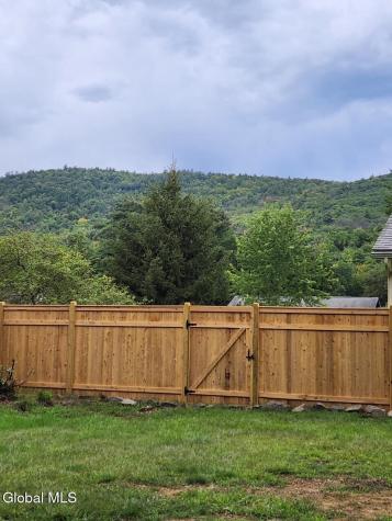 21 Pinewood Hollow Road Queensbury NY 12804