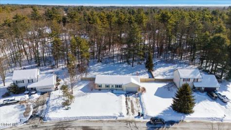 21 Pinewood Hollow Road Queensbury NY 12804