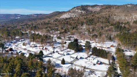 21 Pinewood Hollow Road Queensbury NY 12804