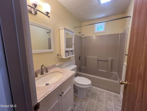 186 Hinds Road Galway NY 12074