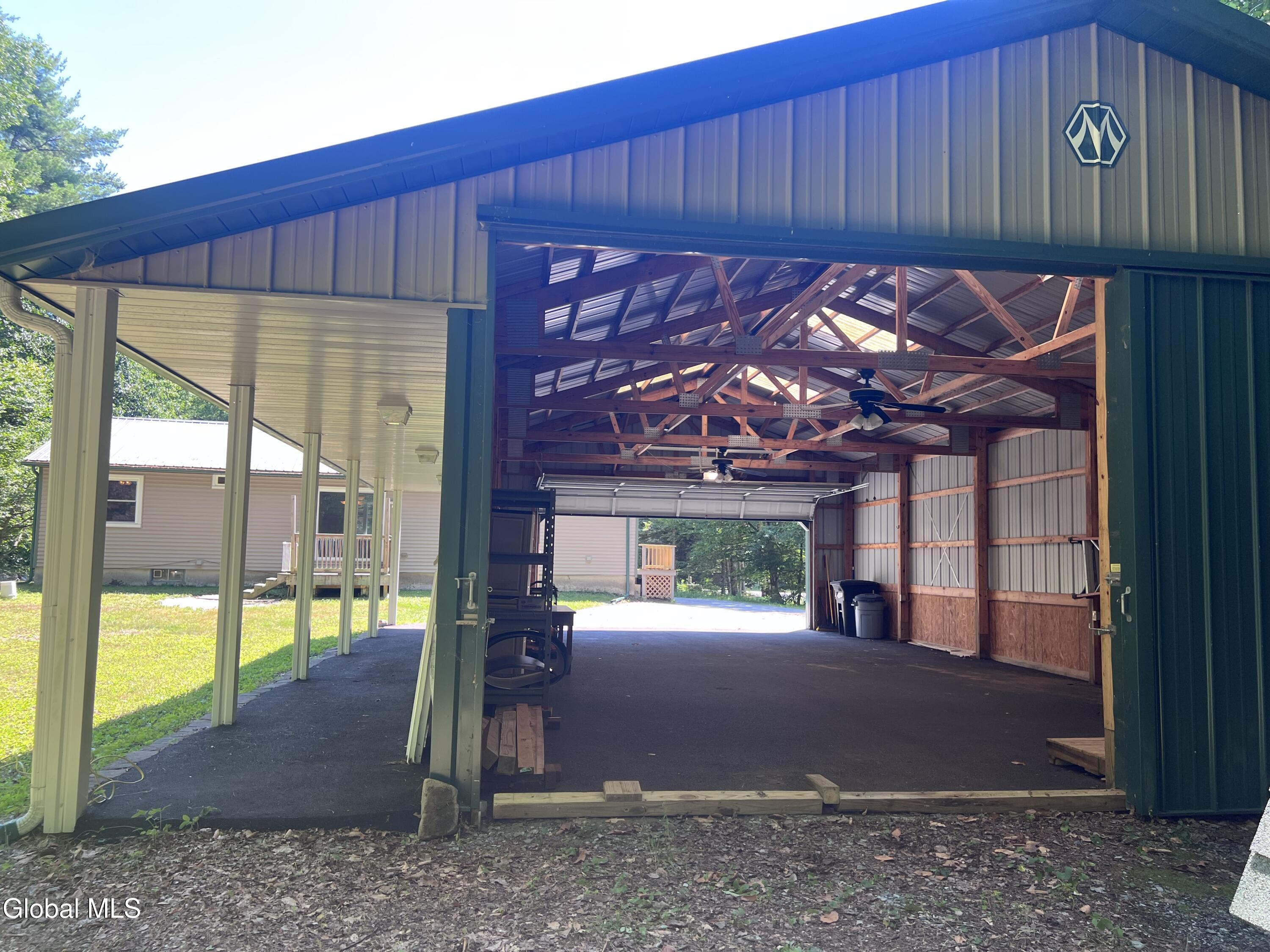 186 Hinds Road Galway NY 12074
