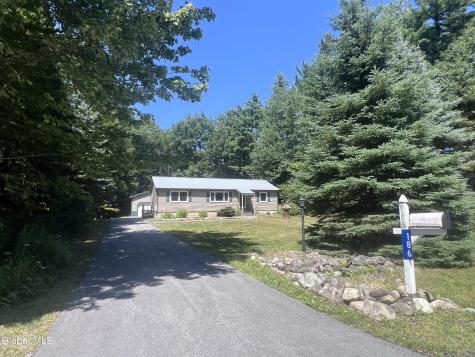 186 Hinds Road Galway NY 12074