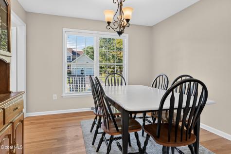 2 Hampshire Place Clifton Park NY 12065