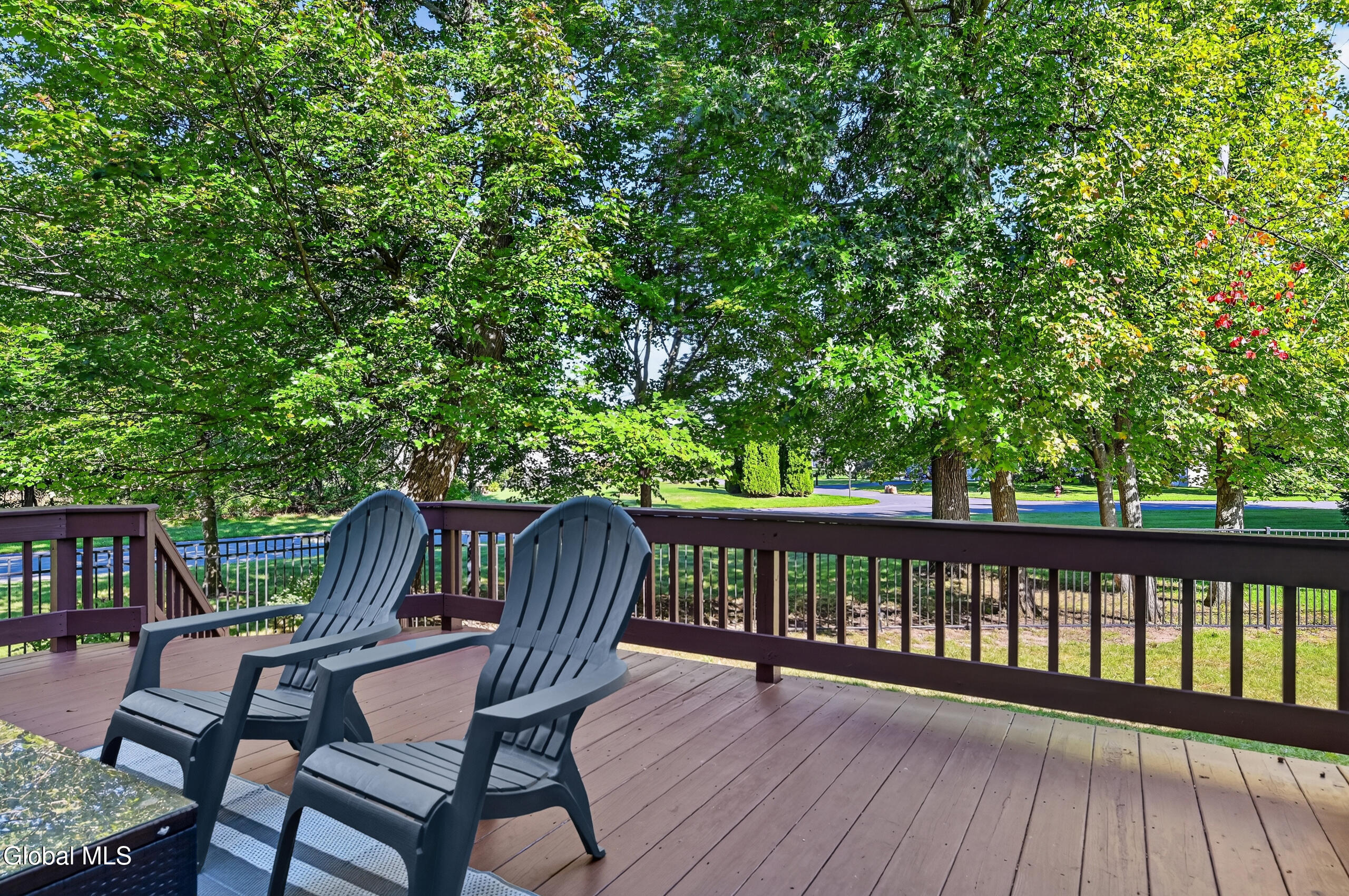 2 Hampshire Place Clifton Park NY 12065