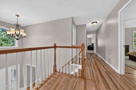 2 Hampshire Place Clifton Park NY 12065