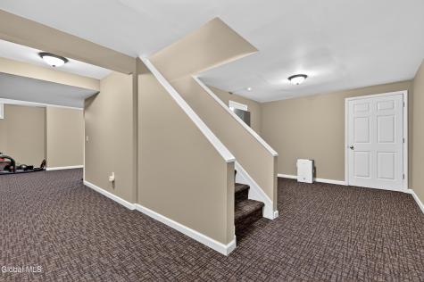 2 Hampshire Place Clifton Park NY 12065