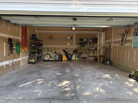 2 Hampshire Place Clifton Park NY 12065