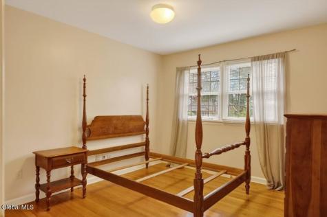 7 Harding Street Albany NY 12208