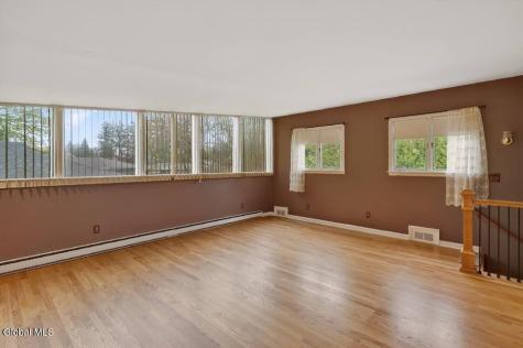 7 Harding Street Albany NY 12208