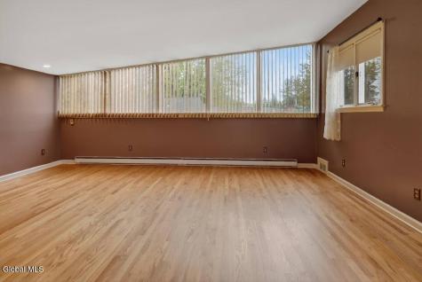 7 Harding Street Albany NY 12208