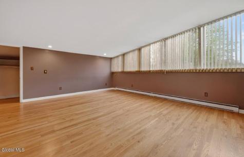 7 Harding Street Albany NY 12208