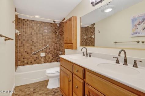 7 Harding Street Albany NY 12208