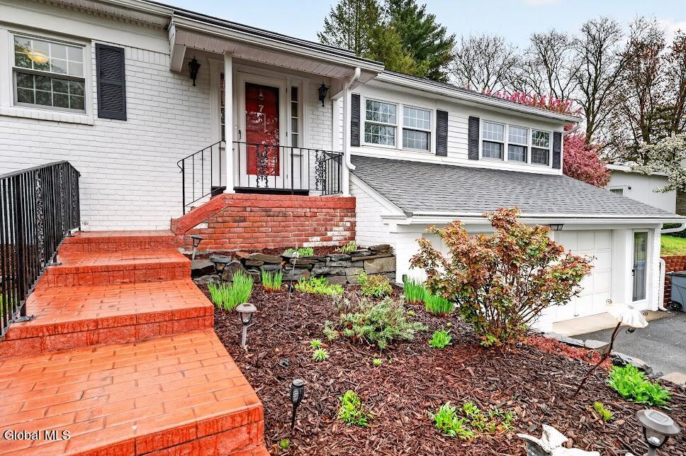 7 Harding Street Albany NY 12208