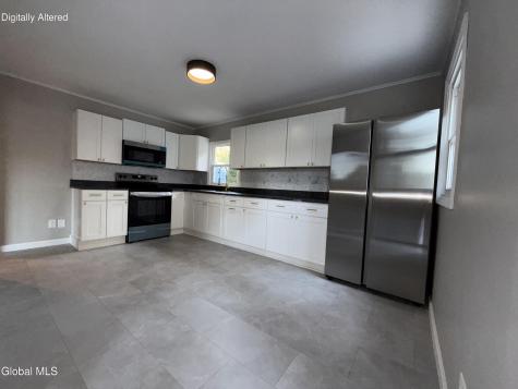 8 Oakland Drive Gloversville NY 12078