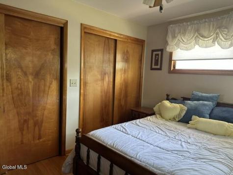 88 Woodlawn Drive Ravena NY 12143