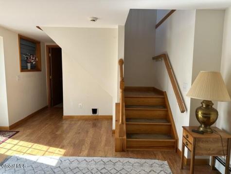 88 Woodlawn Drive Ravena NY 12143