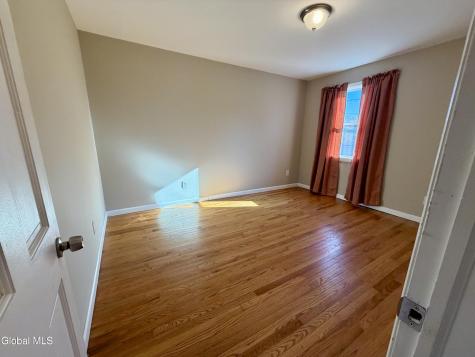 1016 Wallace Avenue Rotterdam NY 12306
