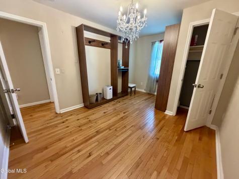 1016 Wallace Avenue Rotterdam NY 12306