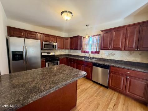 1016 Wallace Avenue Rotterdam NY 12306