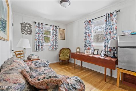 4 Dahlem Boulevard Colonie NY 12309