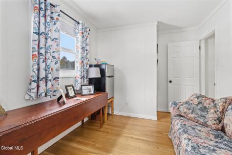 4 Dahlem Boulevard Colonie NY 12309