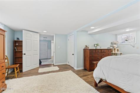 4 Dahlem Boulevard Colonie NY 12309