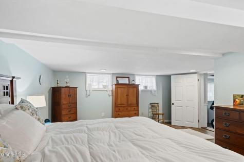 4 Dahlem Boulevard Colonie NY 12309