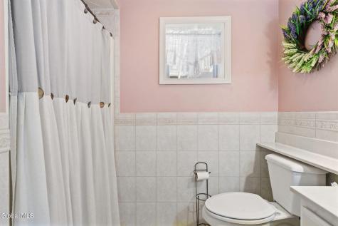 4 Dahlem Boulevard Colonie NY 12309