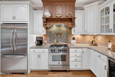 6 Jones Road Saratoga Springs NY 12866