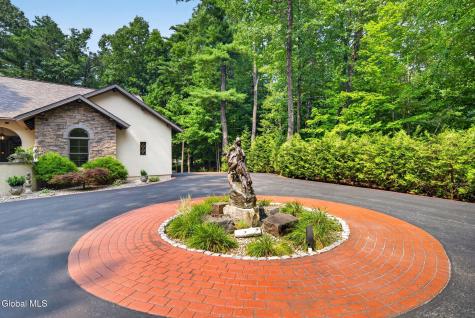 6 Jones Road Saratoga Springs NY 12866