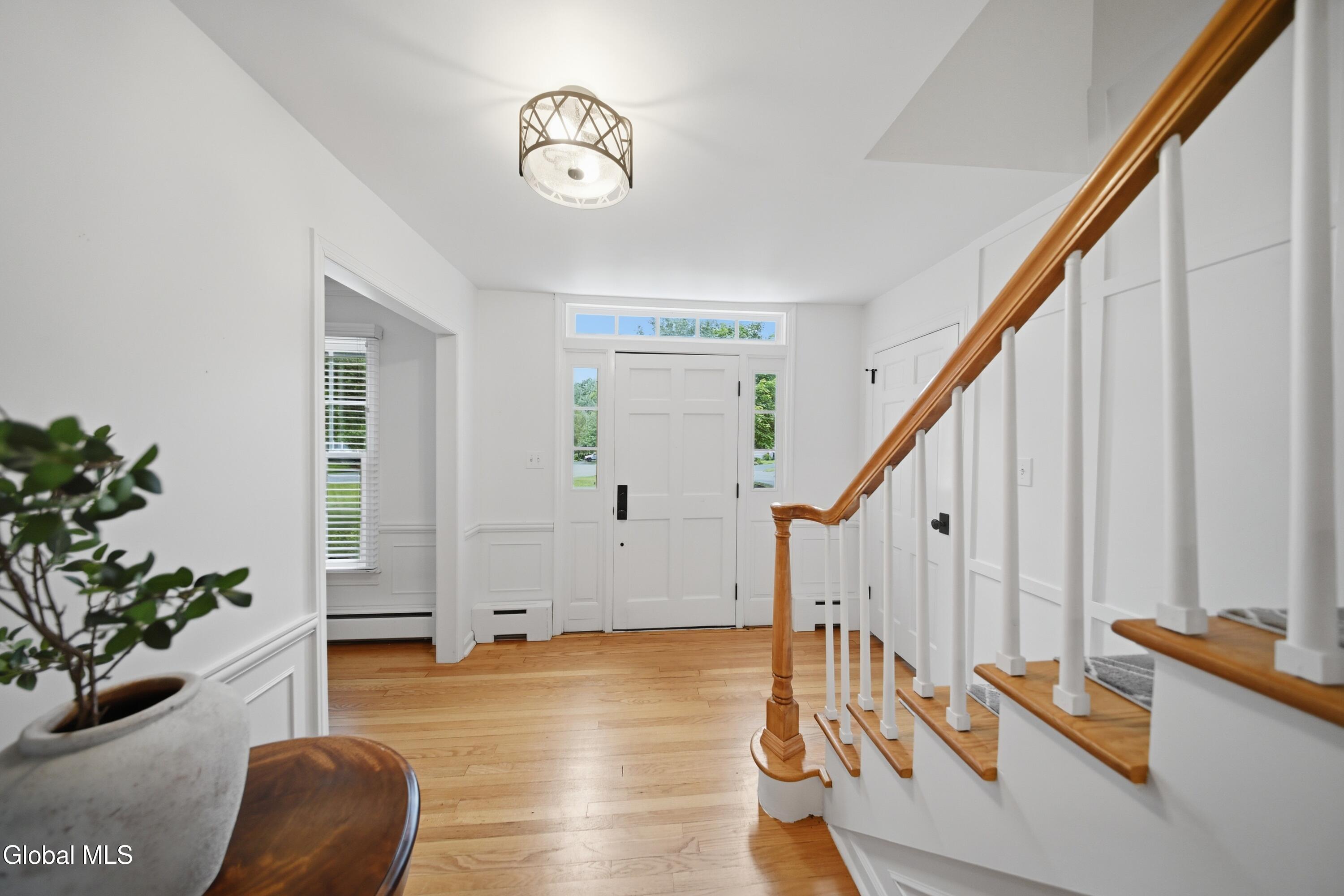 5 Beaver Pond Road Loudonville NY 12211