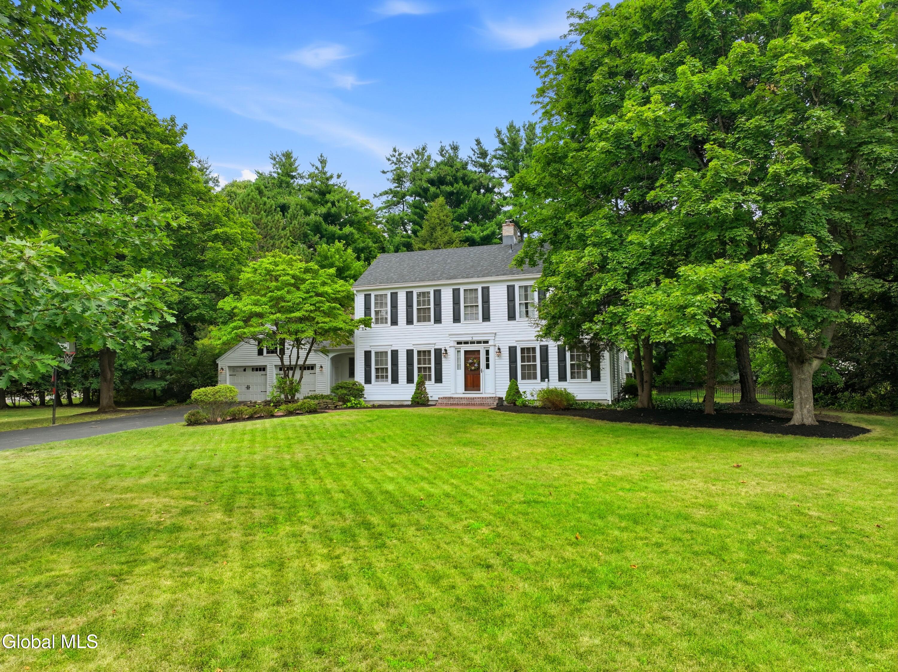 5 Beaver Pond Road Loudonville NY 12211