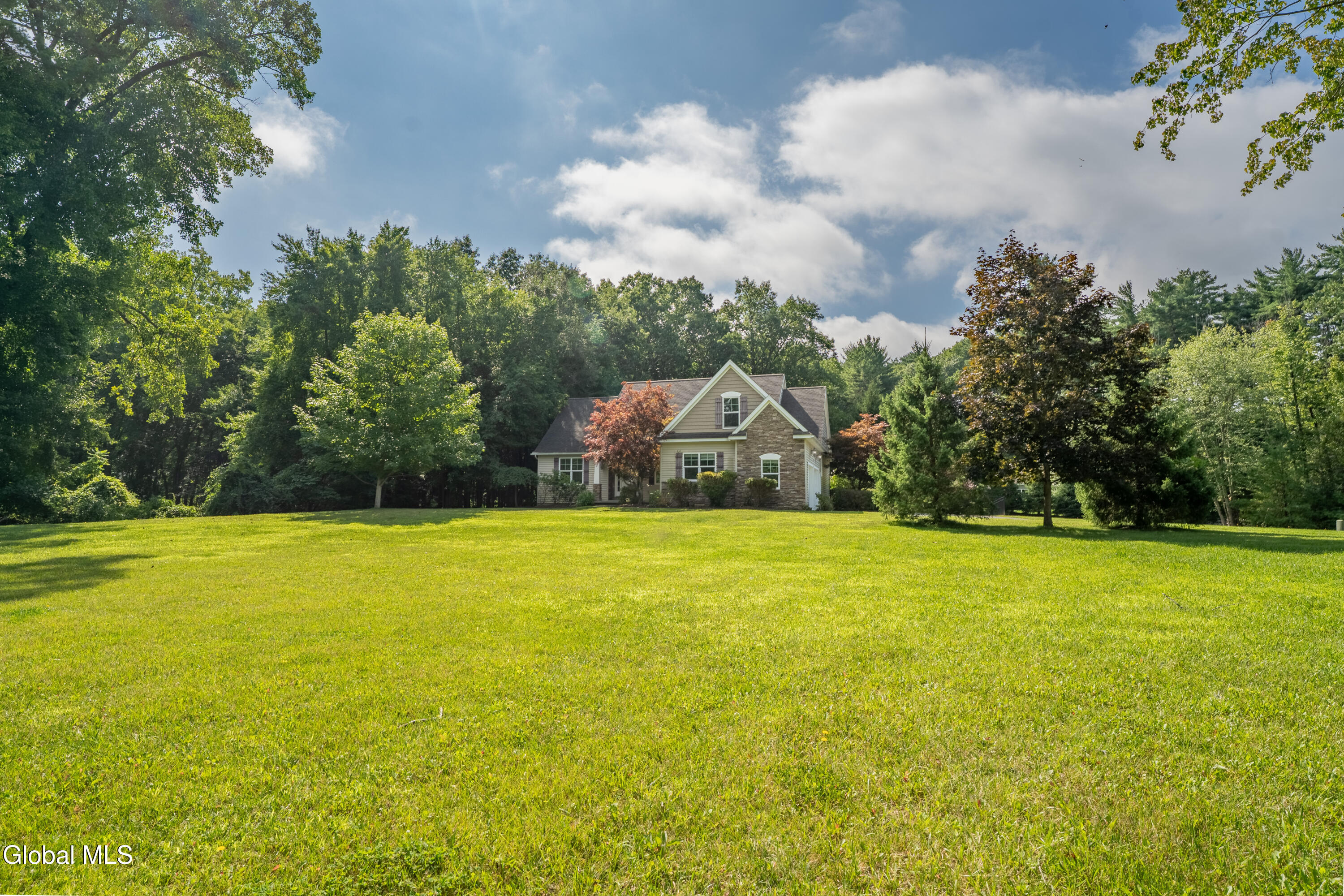 6214 Johnston Road Albany NY 12203