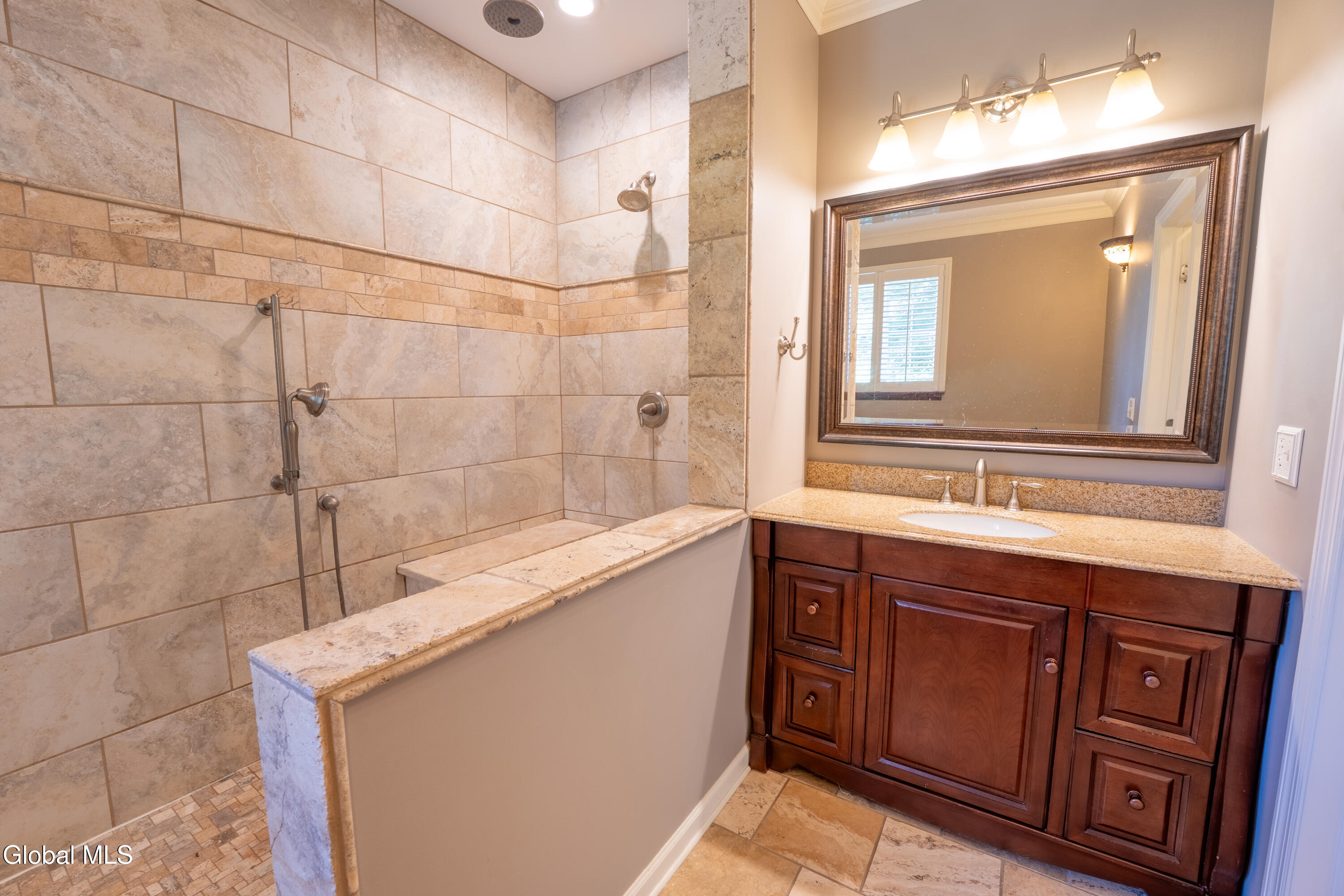 6214 Johnston Road Albany NY 12203