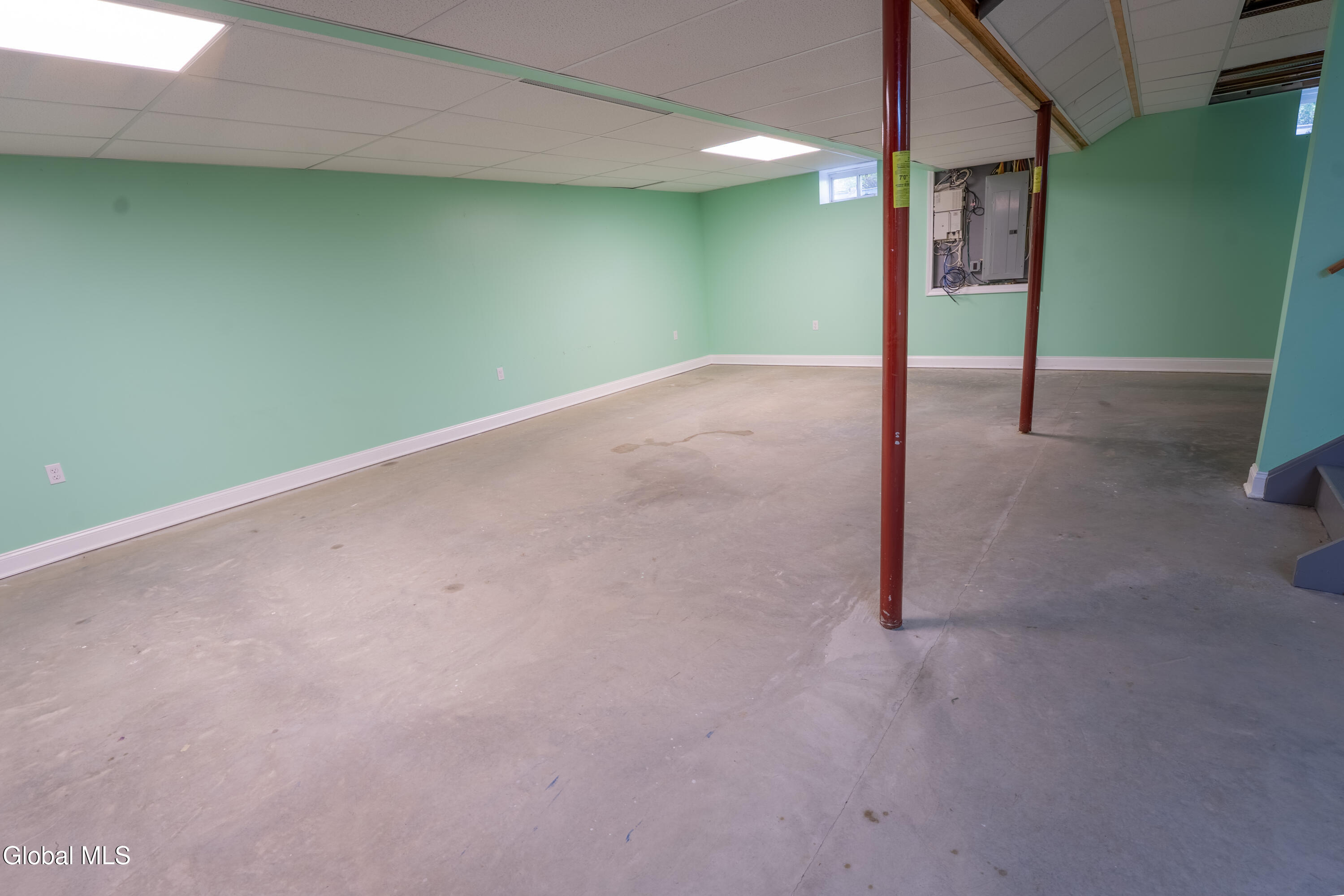 6214 Johnston Road Albany NY 12203