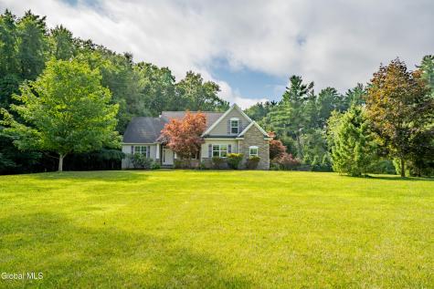 6214 Johnston Road Albany NY 12203