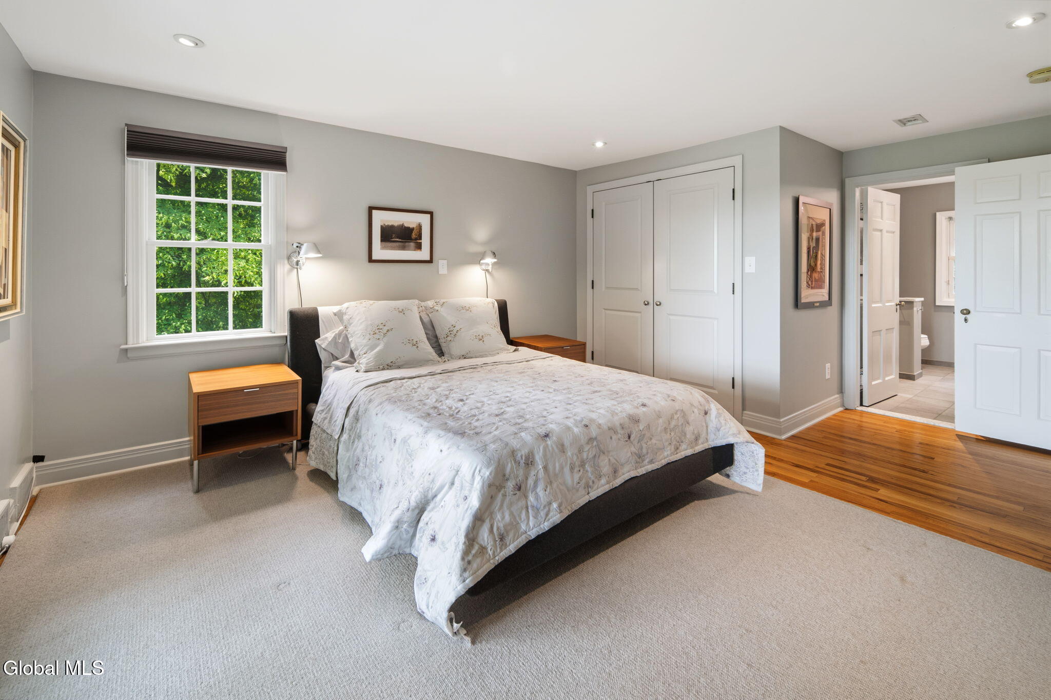 12 Fiddlers Lane Newtonville NY 12110