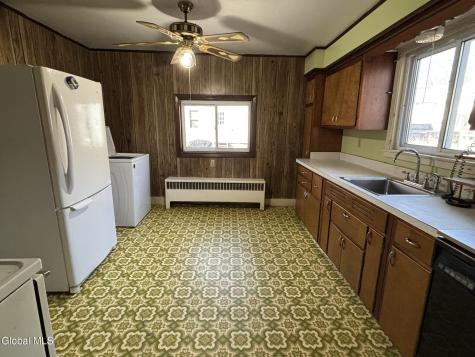 3505 New Street Kinderhook NY 12184