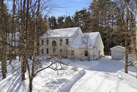 7 Bluebird Court Saratoga Springs NY 12866