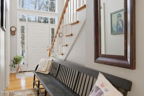 7 Bluebird Court Saratoga Springs NY 12866